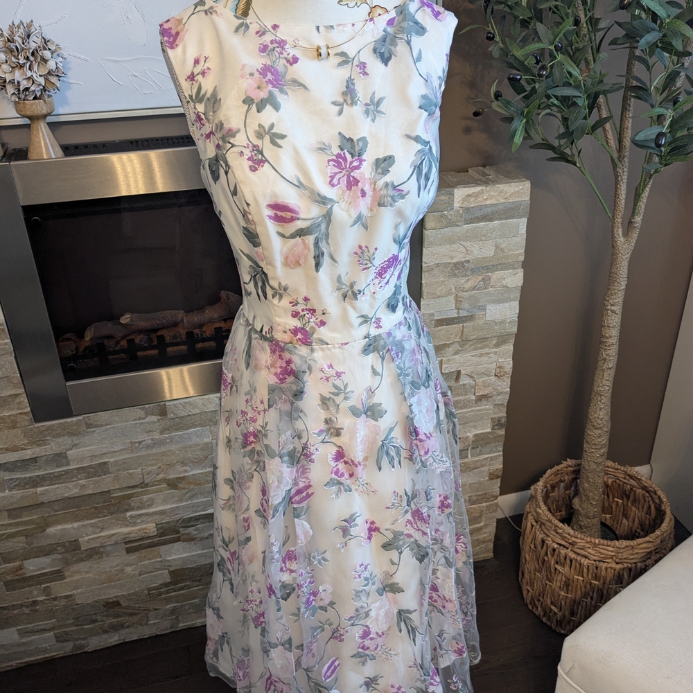 Chi Chi London Floral Midi Dress - Cream and Pink